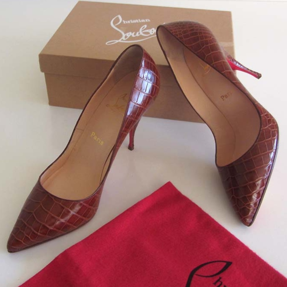 CHRISTIAN LOUBOUTIN Ltd Edition Crocodile pumps 41